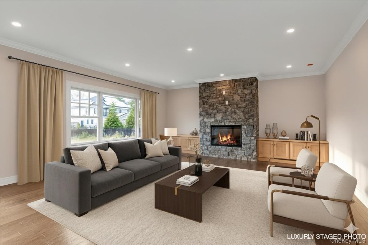 #13 photo, 34 Calumet Drive, 东长岛 Dix小山 Dix Hills , NY 11746