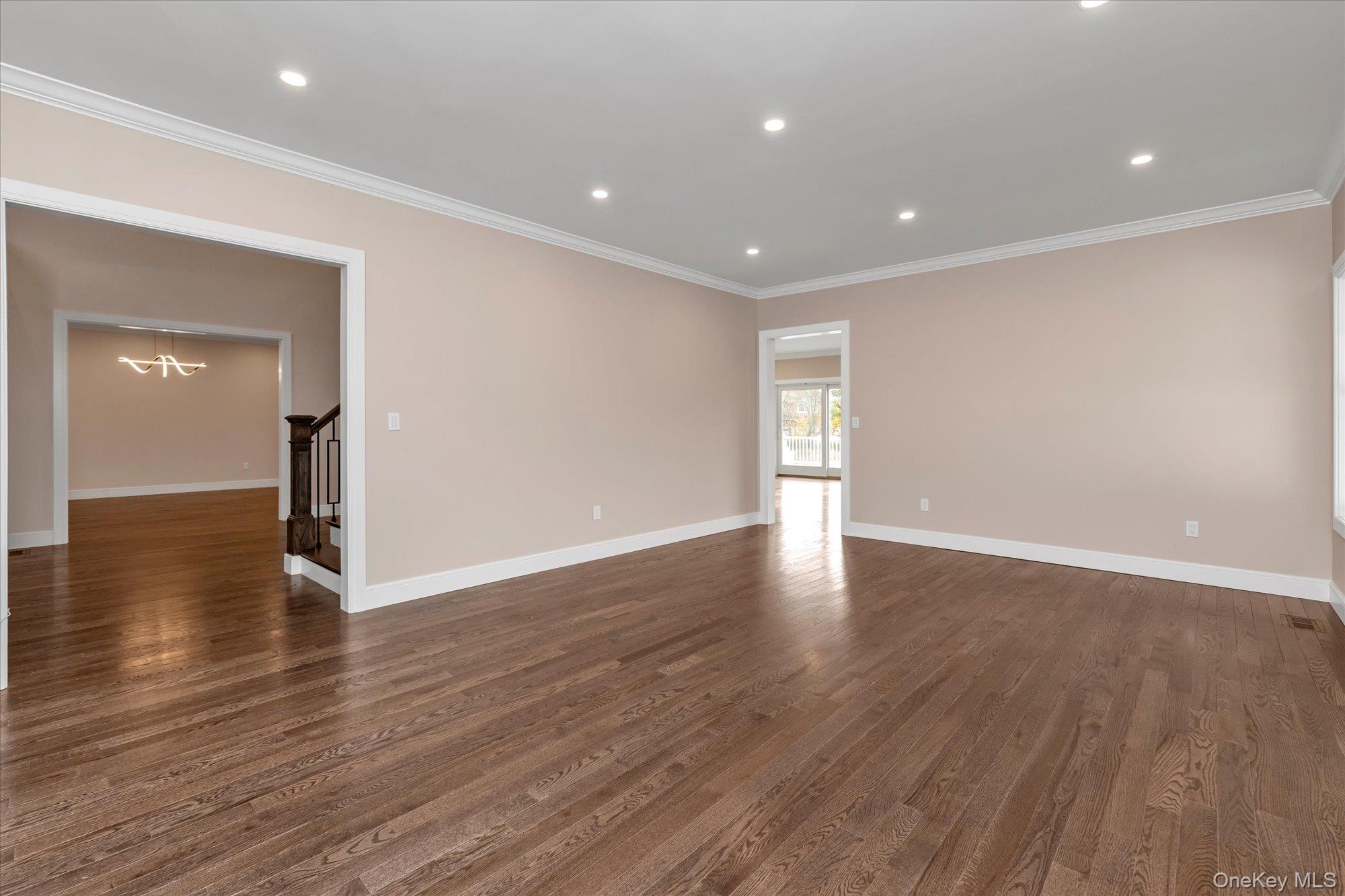 #5 photo, 34 Calumet Drive, 东长岛 Dix小山 Dix Hills , NY 11746