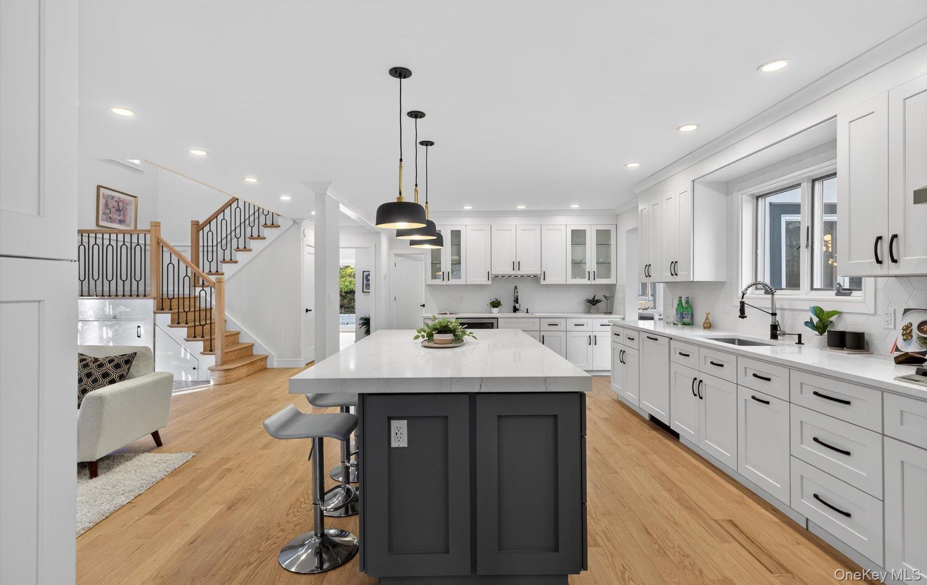 #13 photo, 369 Vanderbilt Parkway, 東長島 Dix小山 Dix Hills , NY 11746