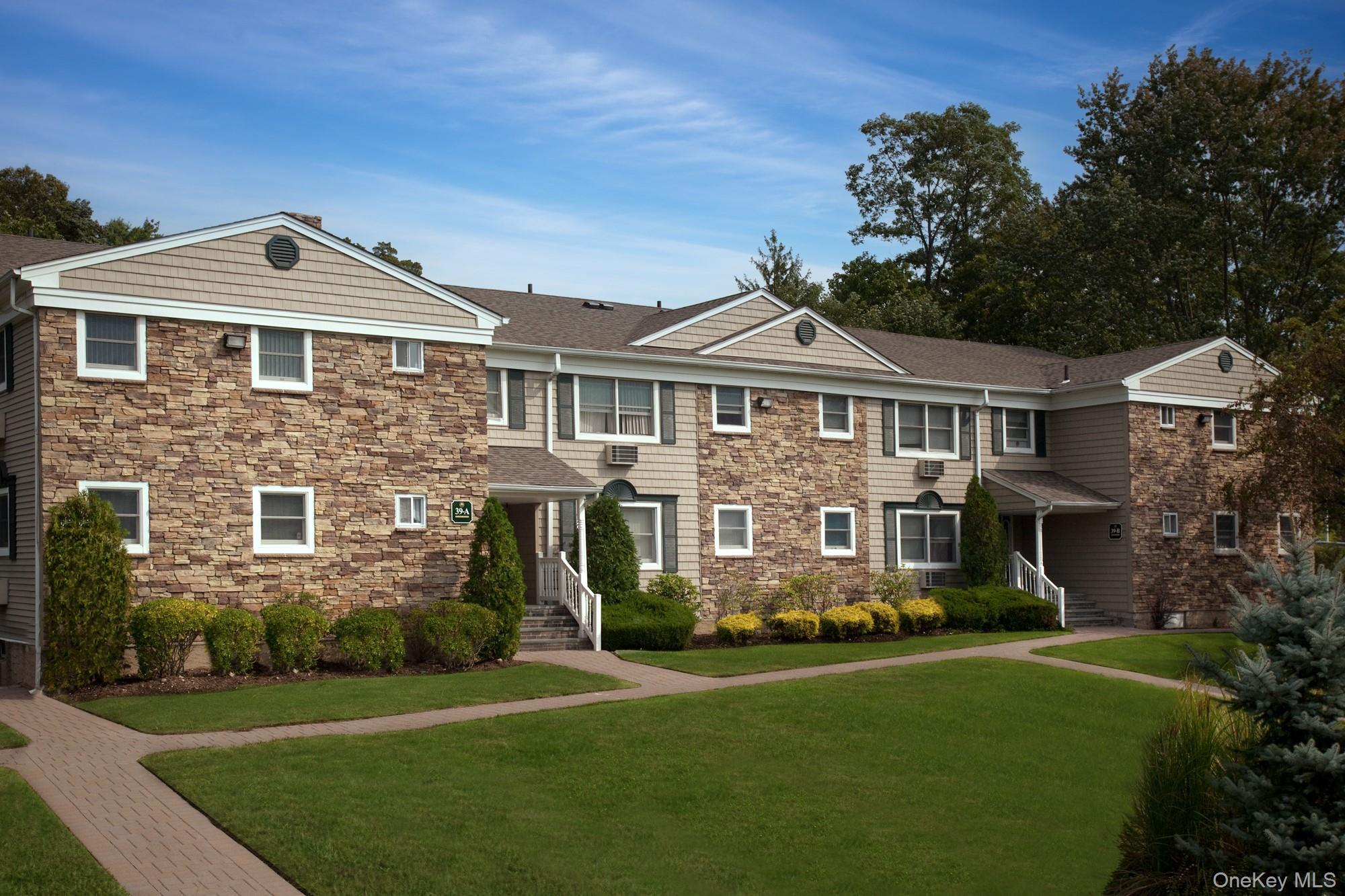 #1 photo, 37 Elliot Place, 東長島 史密斯敦 Smithtown , NY 11787