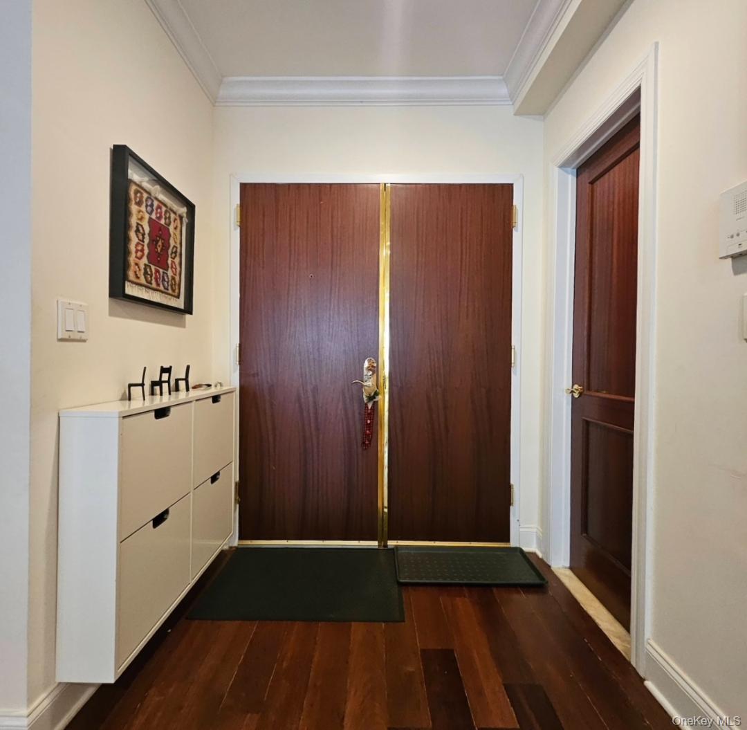 #3 photo, 171 Great Neck Road, Great Neck , NY 11021