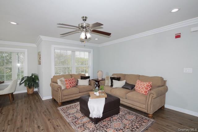 #4 photo, 502 Vista View Drive, 東長島 Farmingville , NY 11738