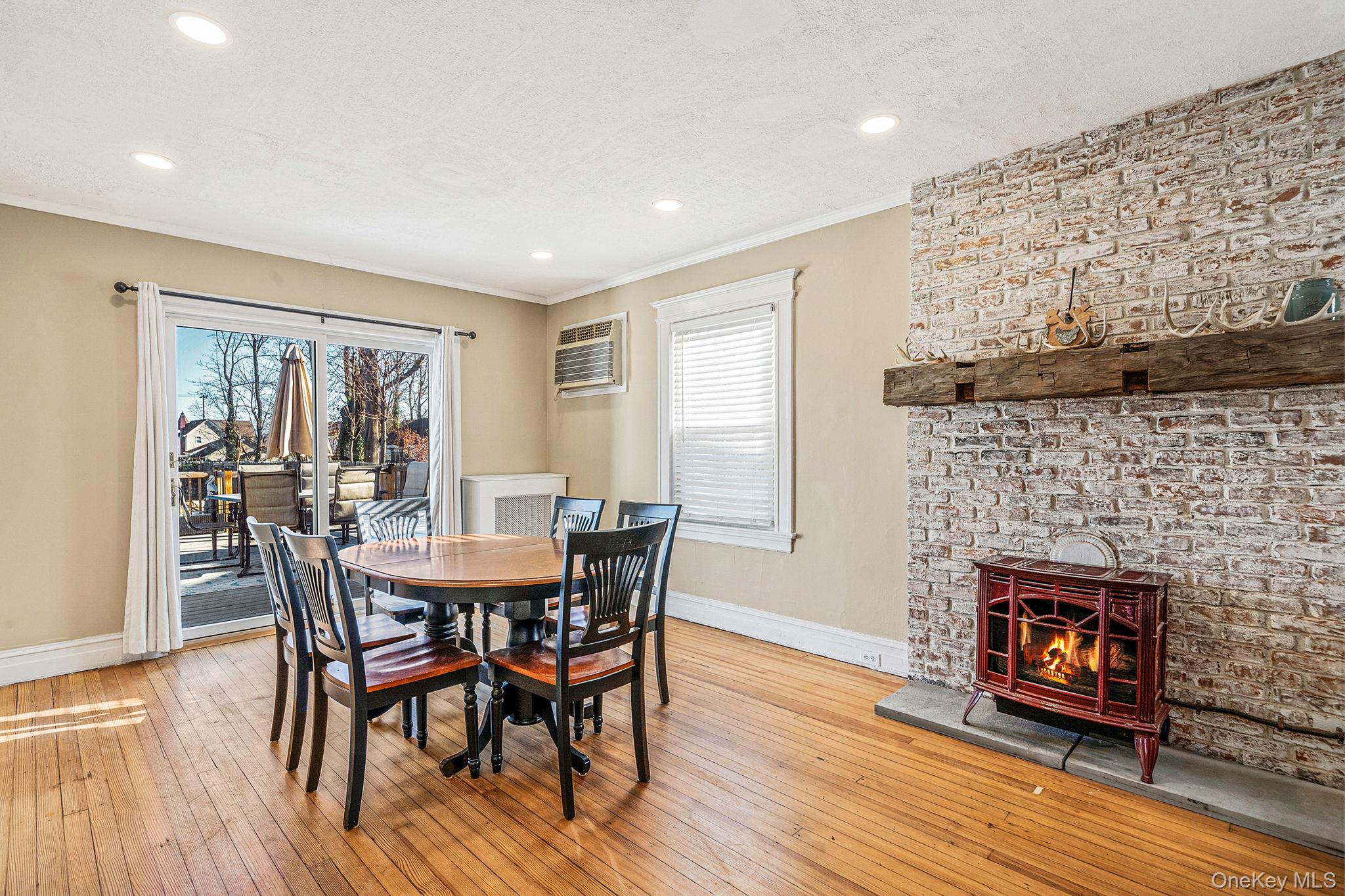 #12 photo, 117 Jayne Avenue, 東長島 Patchogue , NY 11772