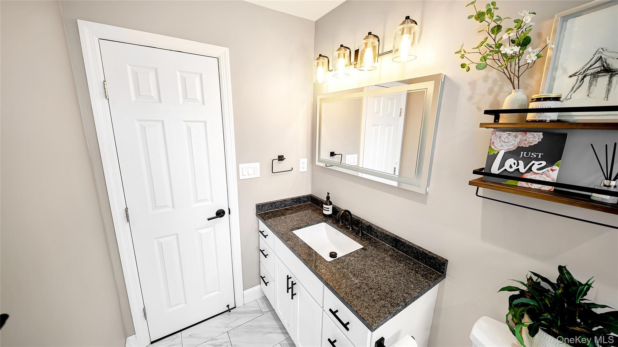 #14 photo, 10 Ponder Lane, Deer Park , NY 11729