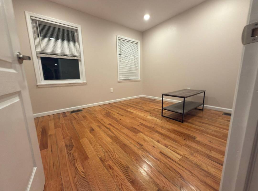 #9 photo, 126-03 172ND STREET, #1, QUEENS , NY 11434