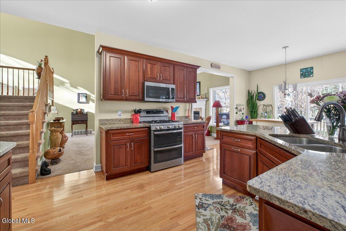 #17 photo, 1019 Gideon Trace, 纽约州 Charlton , NY 12302