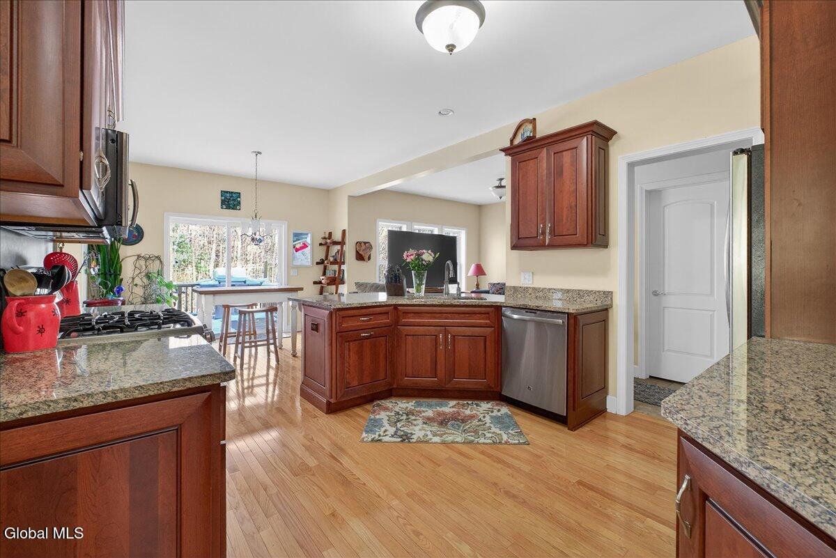 #19 photo, 1019 Gideon Trace, 纽约州 Charlton , NY 12302