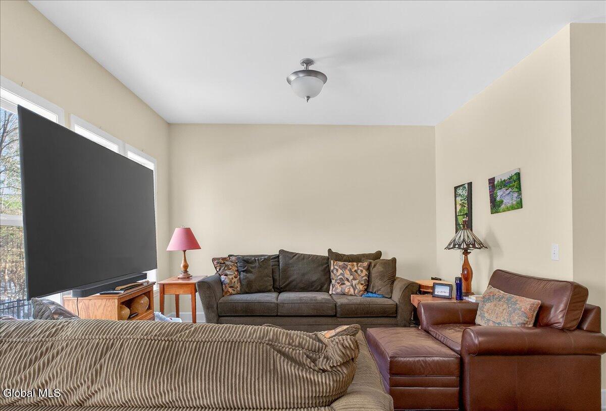 #24 photo, 1019 Gideon Trace, 纽约州 Charlton , NY 12302