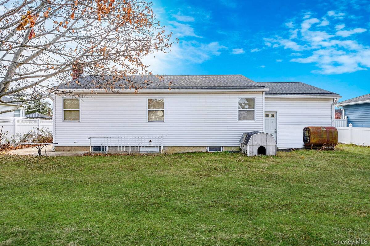 #6 photo, 171 N Oak Street, North Massapequa , NY 11758