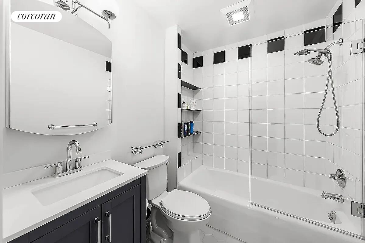 #10 photo, New York City, Greenwich Village , NY 10011