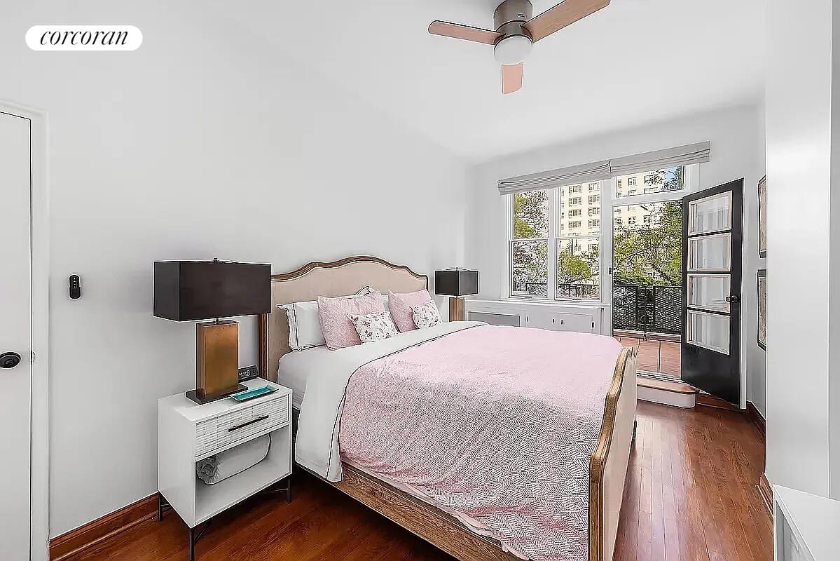 #3 photo, New York City, Greenwich Village , NY 10011