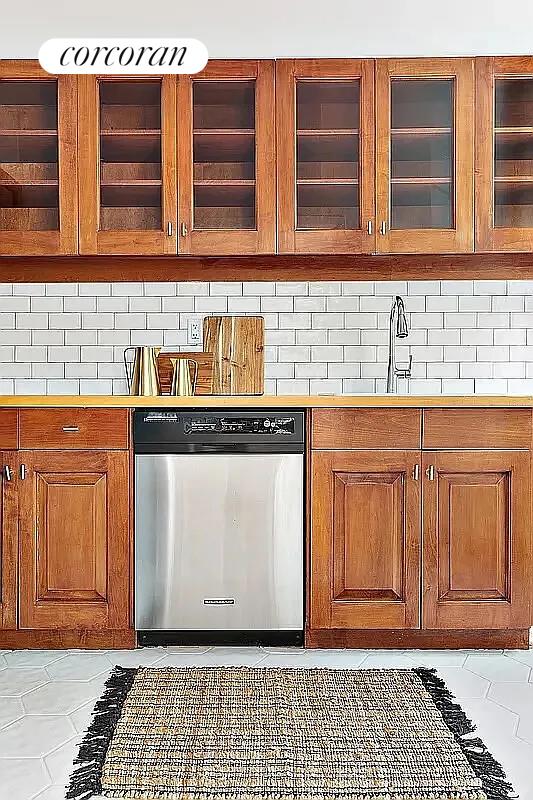 #8 photo, New York City, Greenwich Village , NY 10011