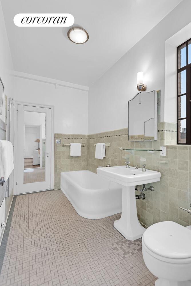 #14 photo, 300 CENTRAL Park W, ম্যানহাটন Upper West Side , NY 10024