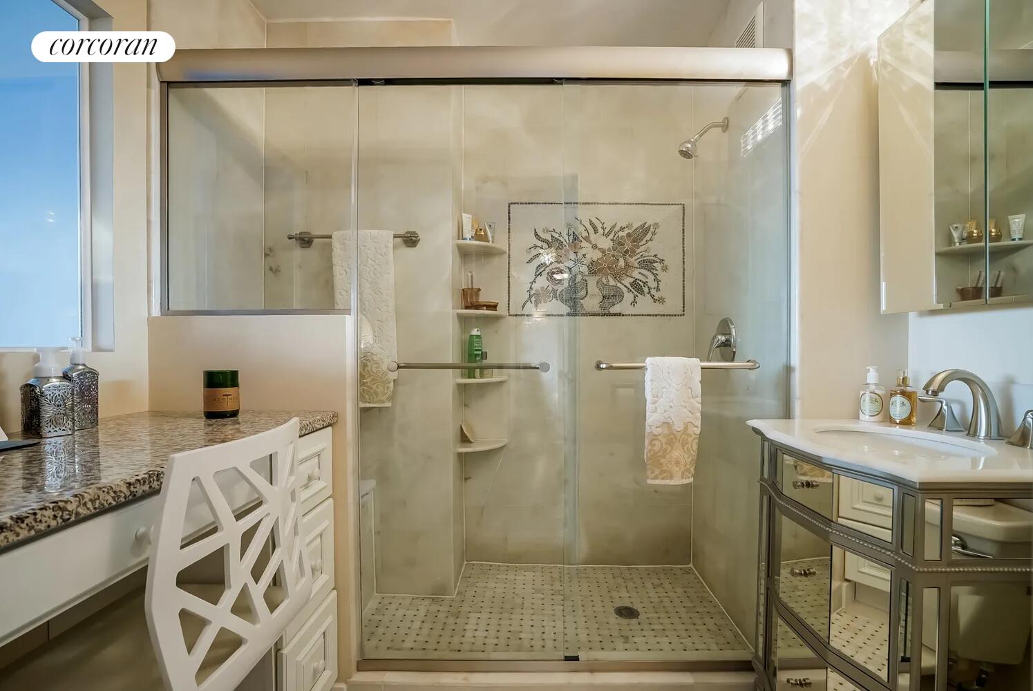 #10 photo, Bronx, Central Riverdale , NY 10471