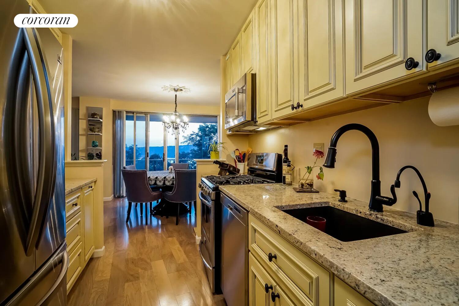 #7 photo, Bronx, Central Riverdale , NY 10471