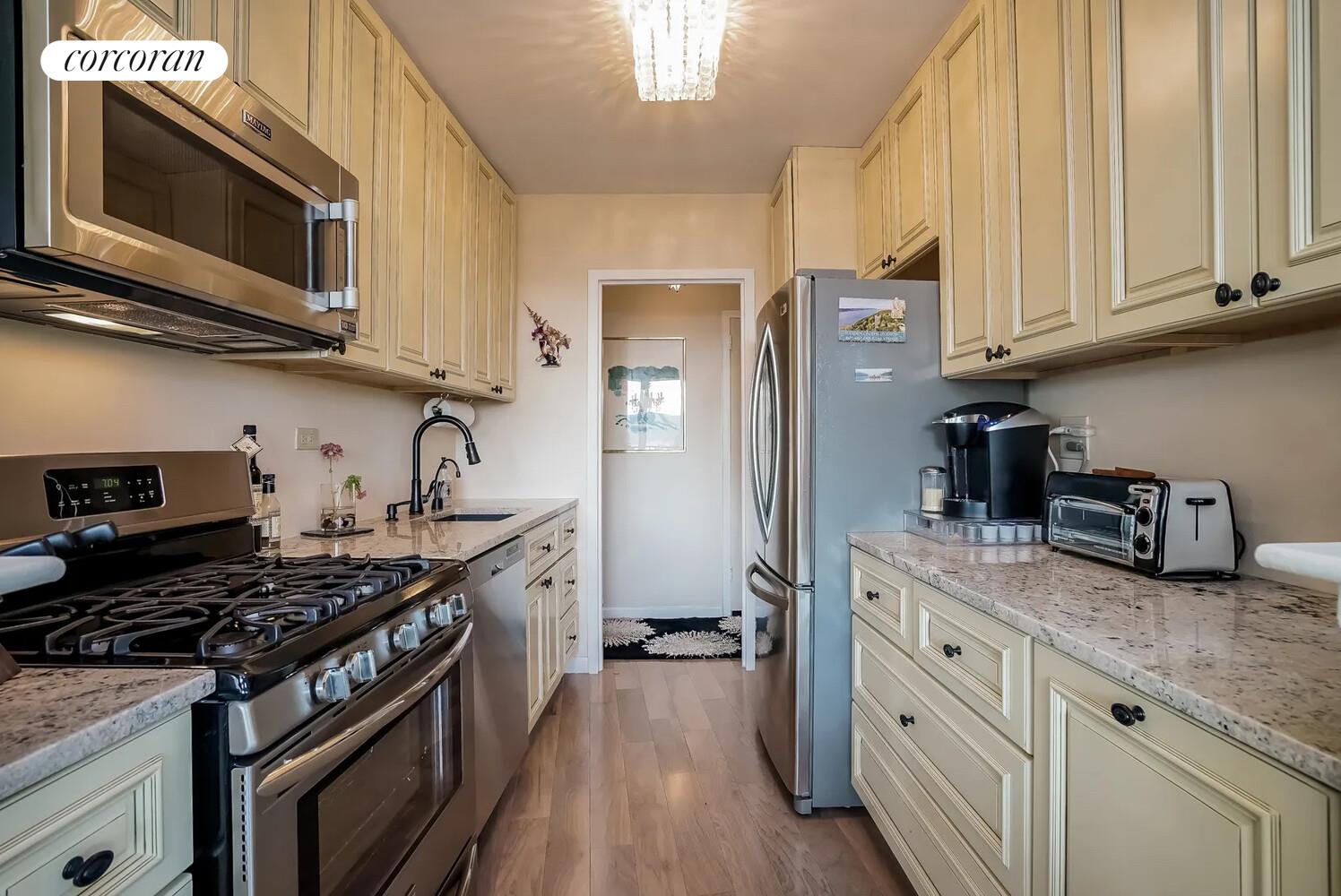 #8 photo, Bronx, Central Riverdale , NY 10471