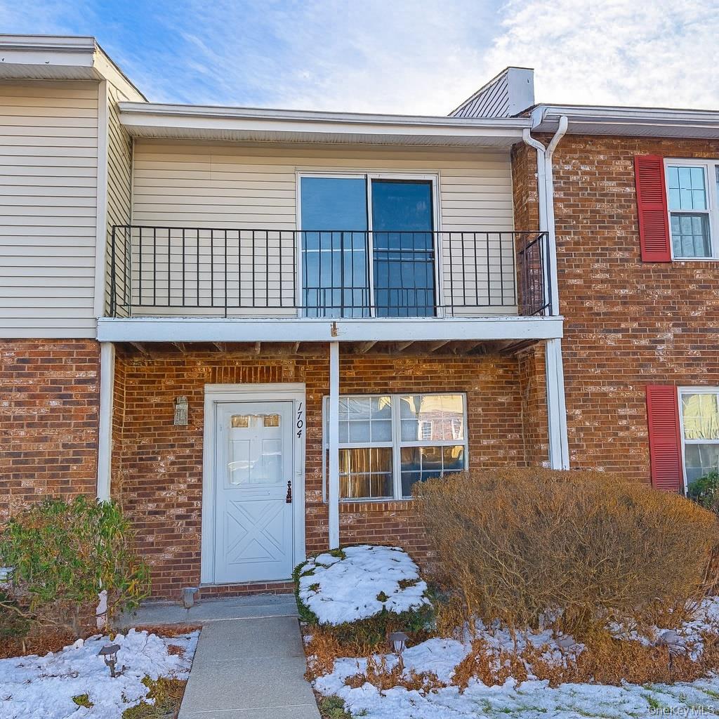 #1 photo, 276 Temple Hill Road, New Windsor , NY 12553