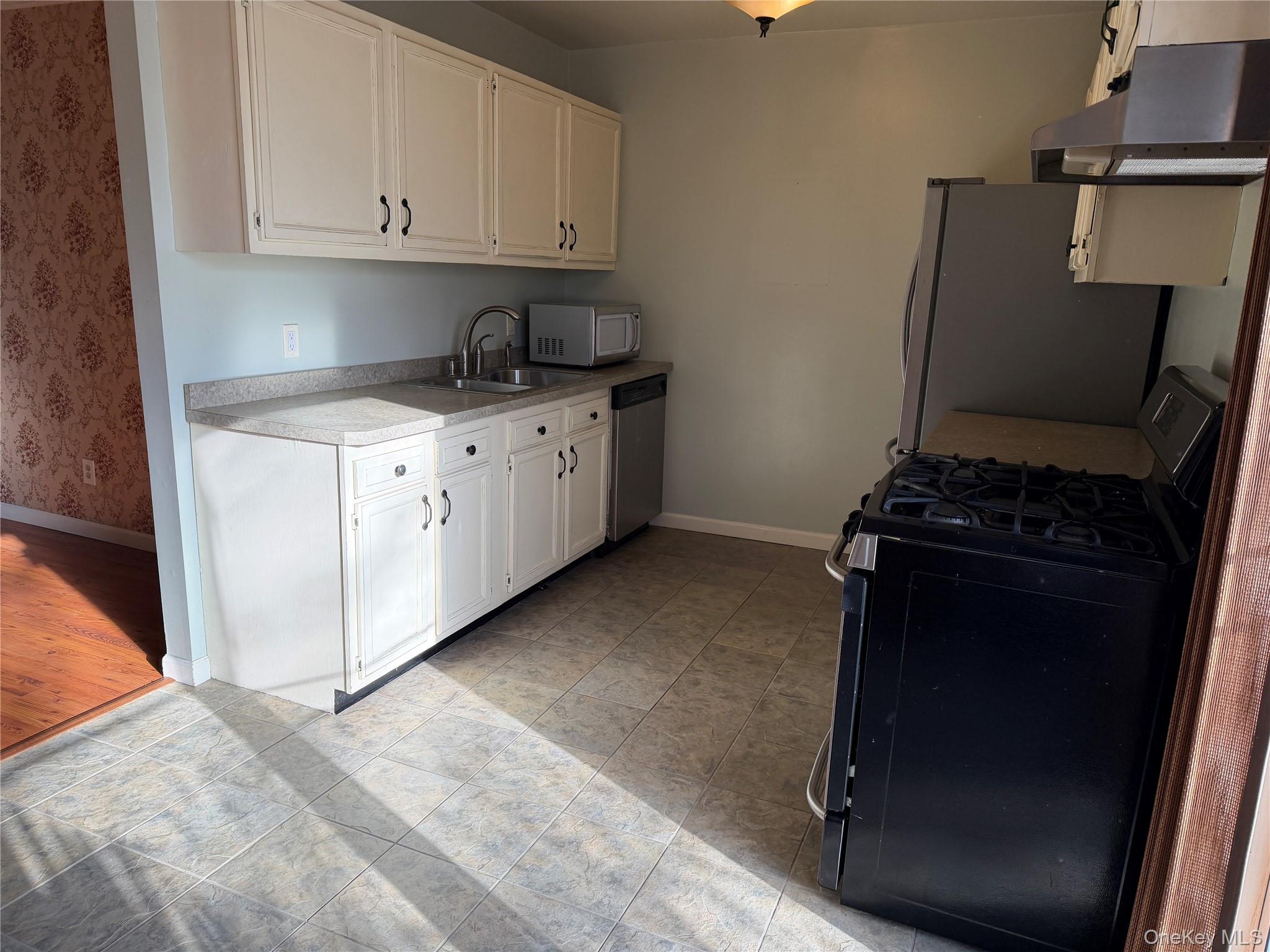 #4 photo, 276 Temple Hill Road, New Windsor , NY 12553