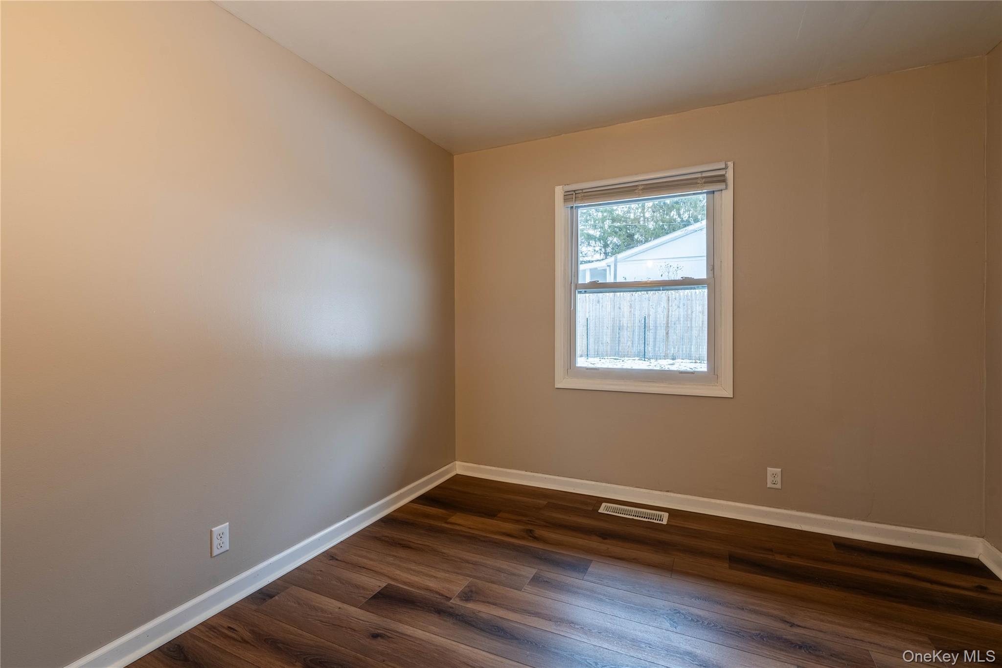 #16 photo, 1 Briarwood Crescent, Newburgh , NY 12550