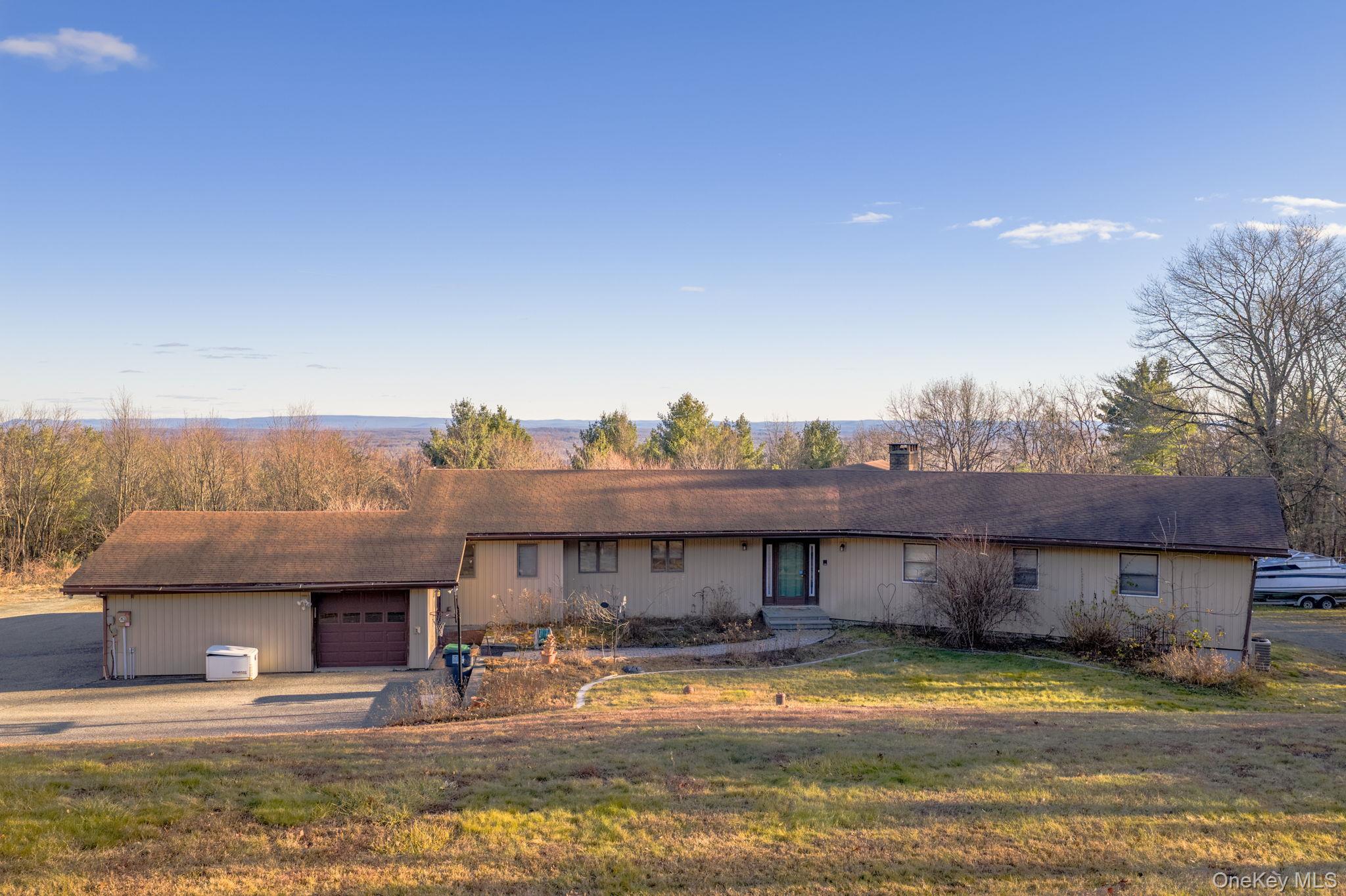 #1 photo, 137 Highview Terrace, Bloomingburg , NY 12721