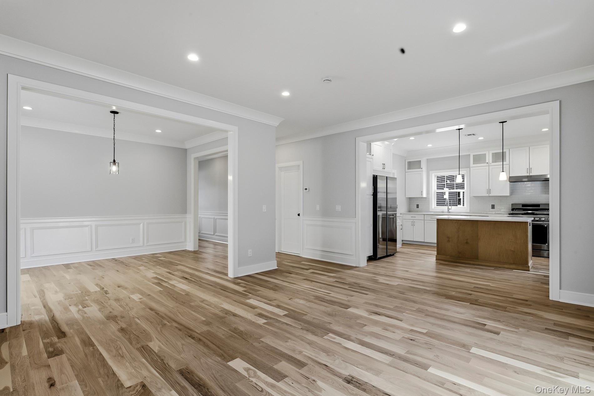 #10 photo, 5 Ketcham Place, Melville , NY 11747