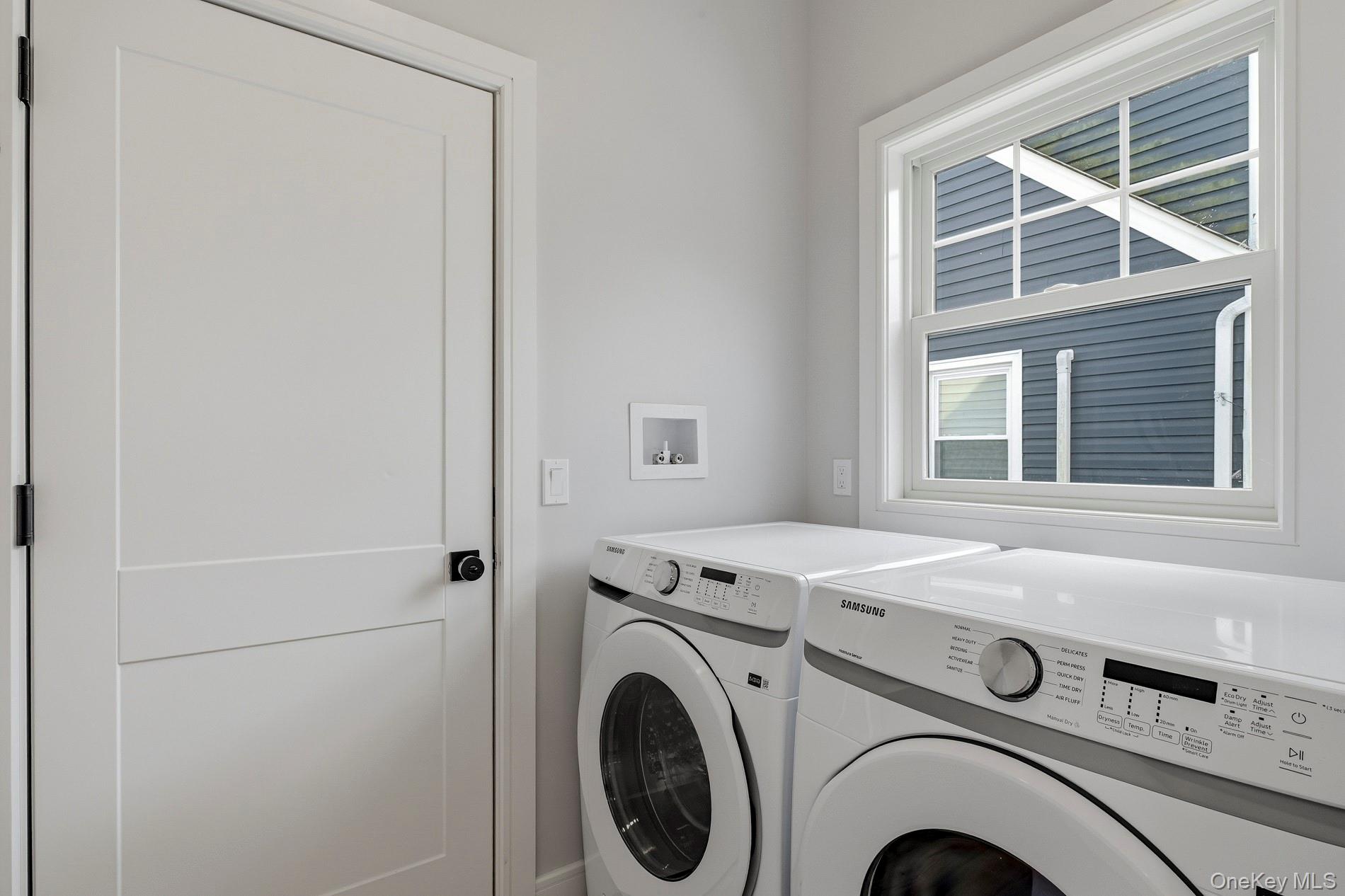 #15 photo, 5 Ketcham Place, Melville , NY 11747