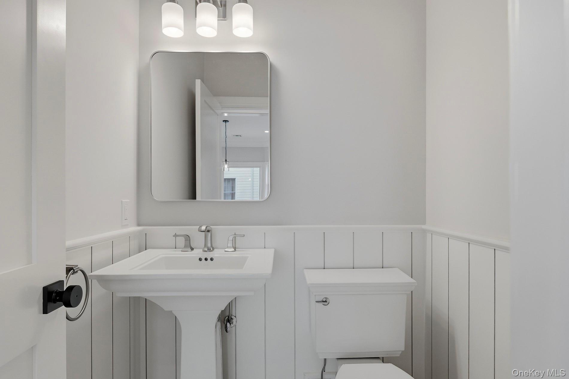 #16 photo, 5 Ketcham Place, Melville , NY 11747