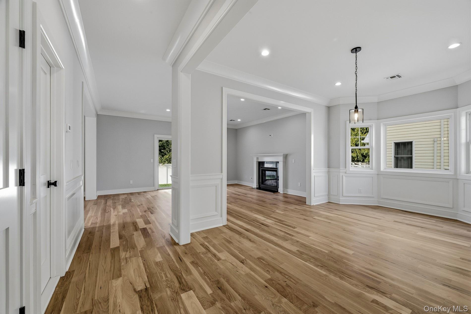 #5 photo, 5 Ketcham Place, Melville , NY 11747