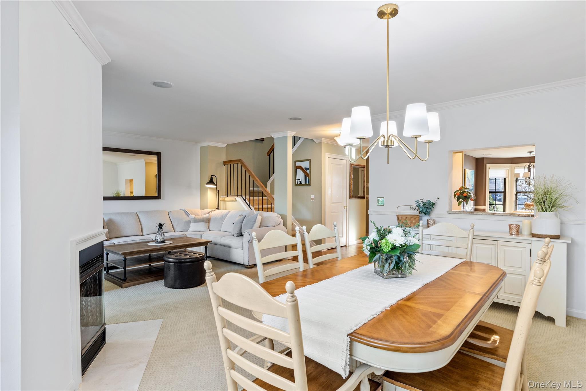 #15 photo, 17 Sutton Place, Islip , NY 11751