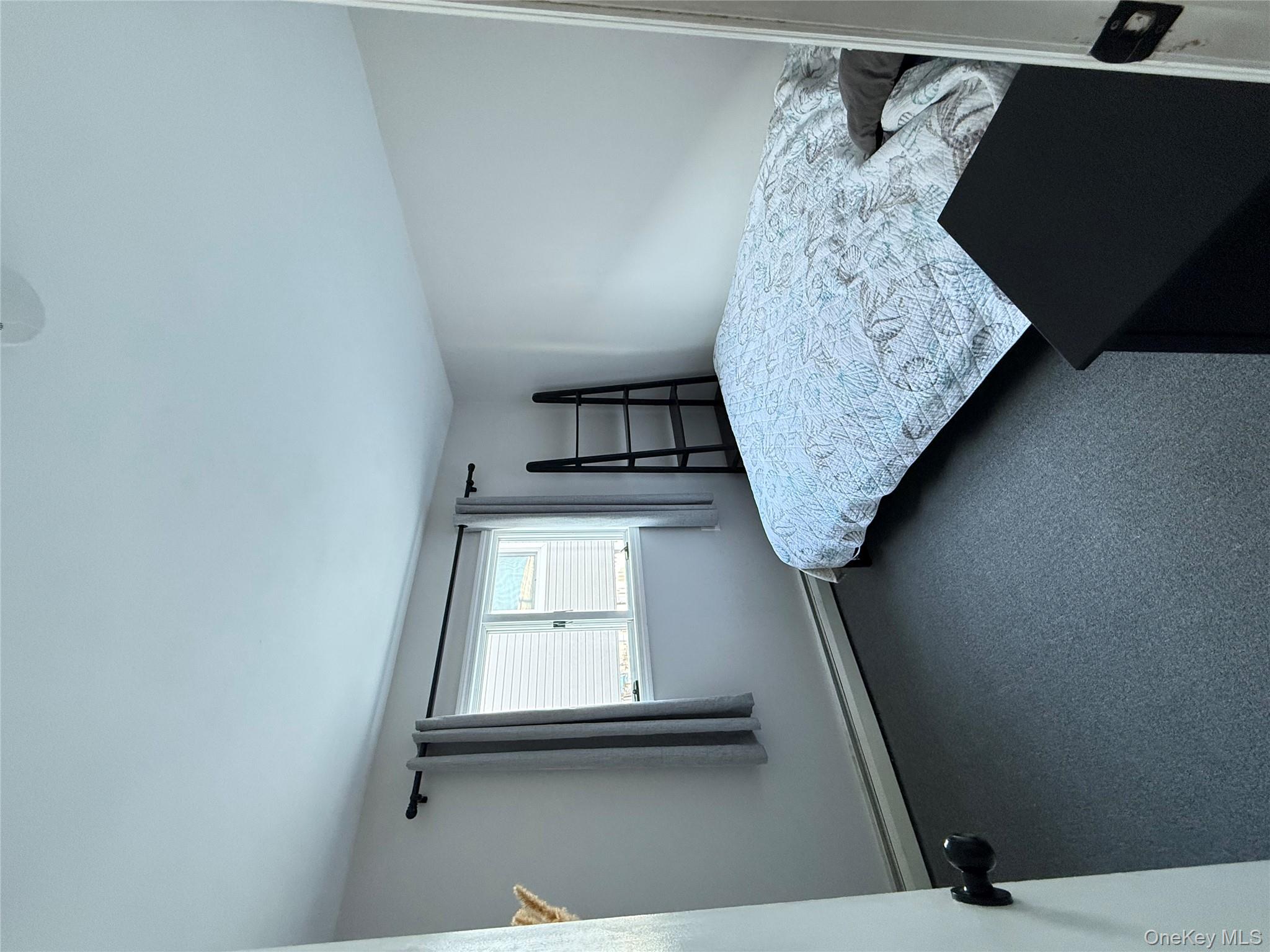 #10 photo, 32 Suffolk Road, Island Park , NY 11558