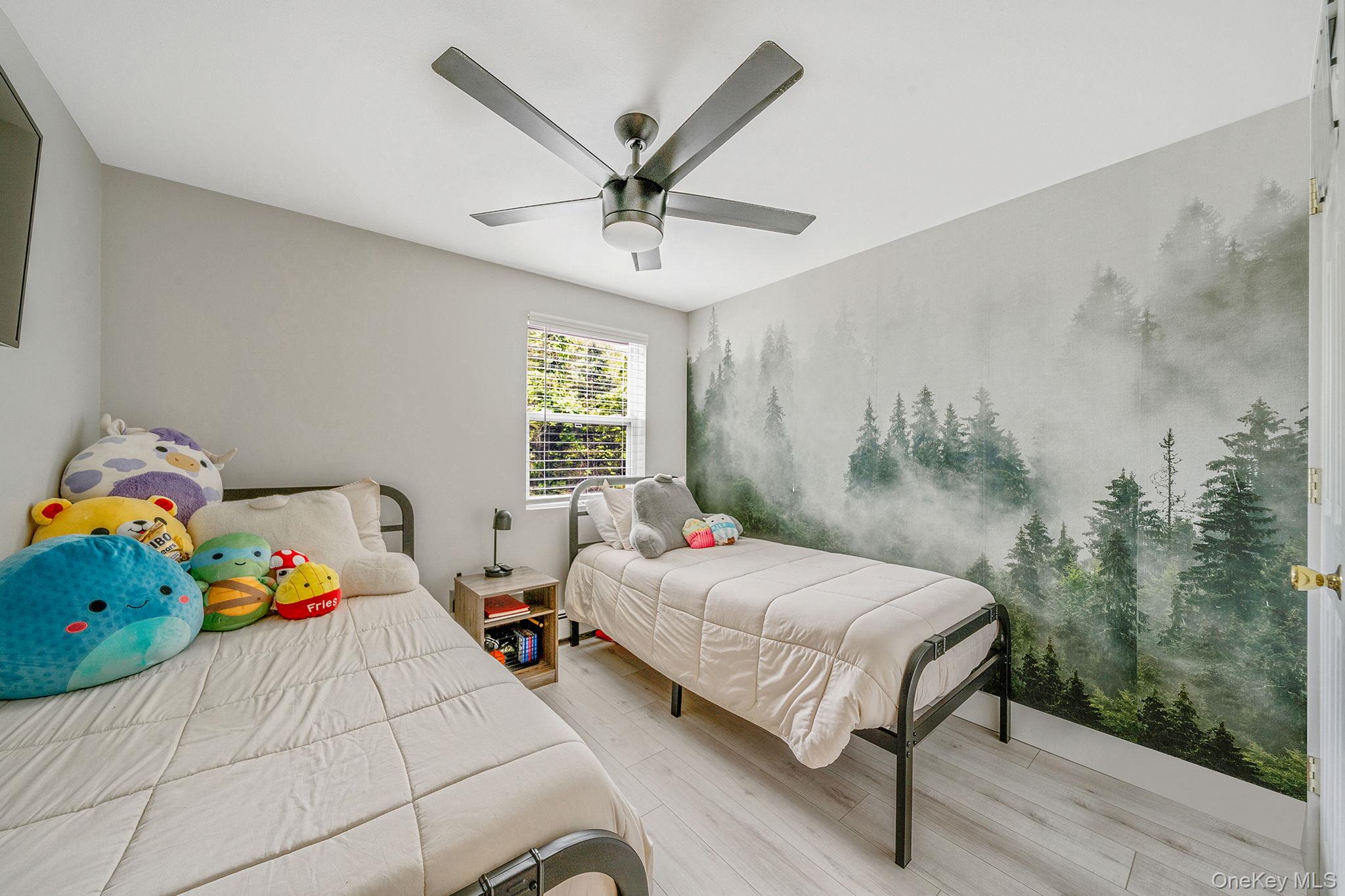 #17 photo, 182 Crystal Brook Hollow Road, מחוז סאפוק Port Jefferson Station , NY 11776