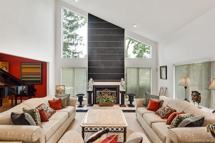 #14 photo, 45 Westcliff Drive, Dix Hills , NY 11746