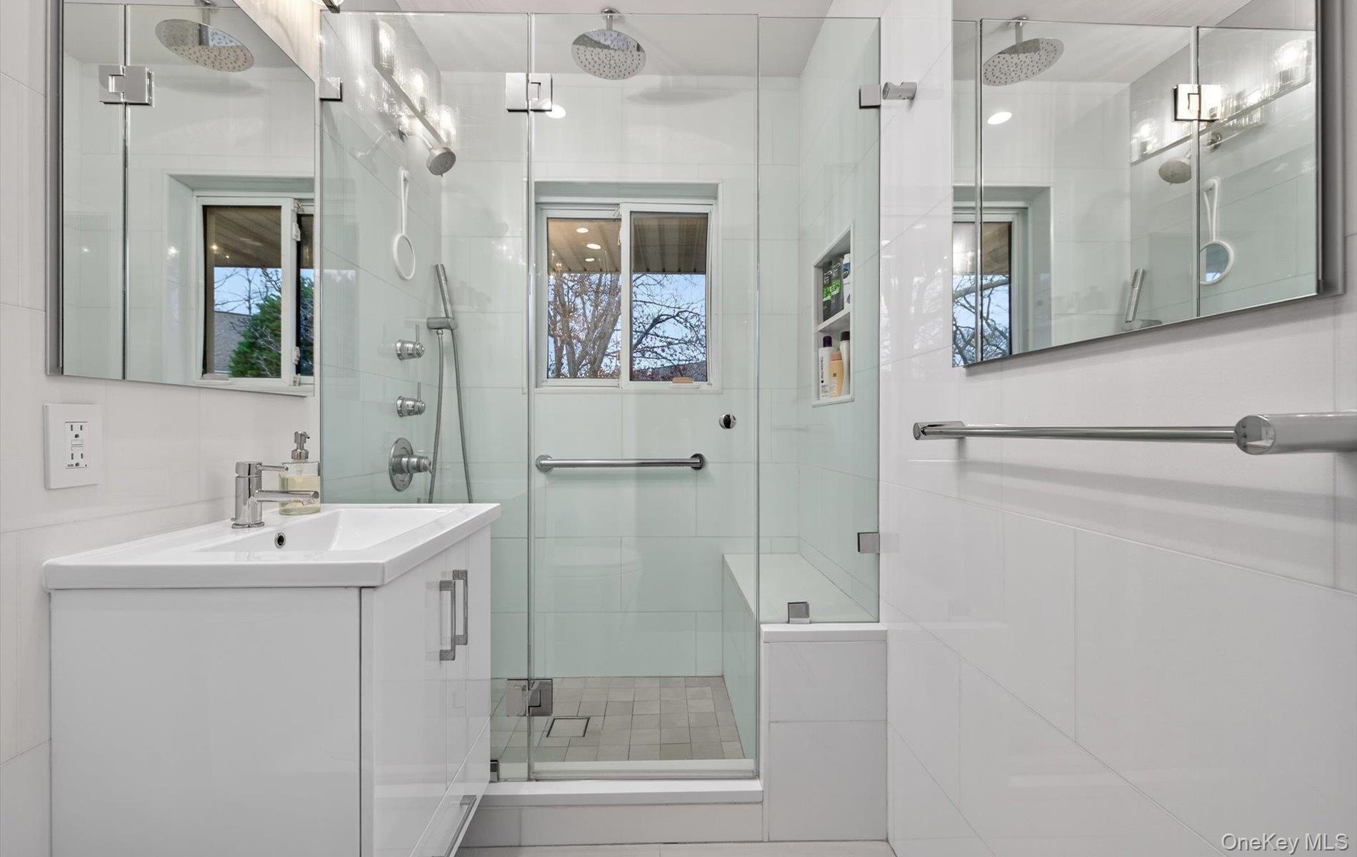 #18 photo, 1 Toms Point Lane, Port Washington , NY 11050