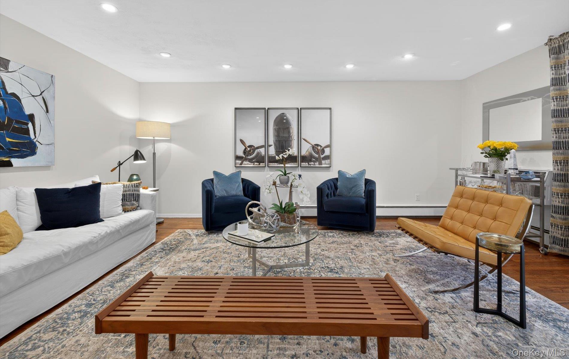 #3 photo, 1 Toms Point Lane, Port Washington , NY 11050