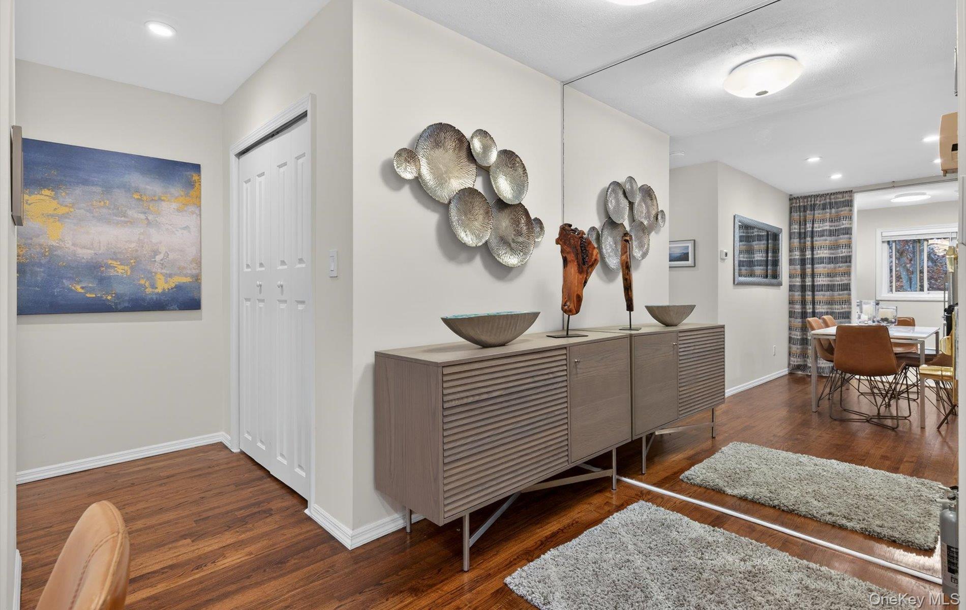 #6 photo, 1 Toms Point Lane, Port Washington , NY 11050