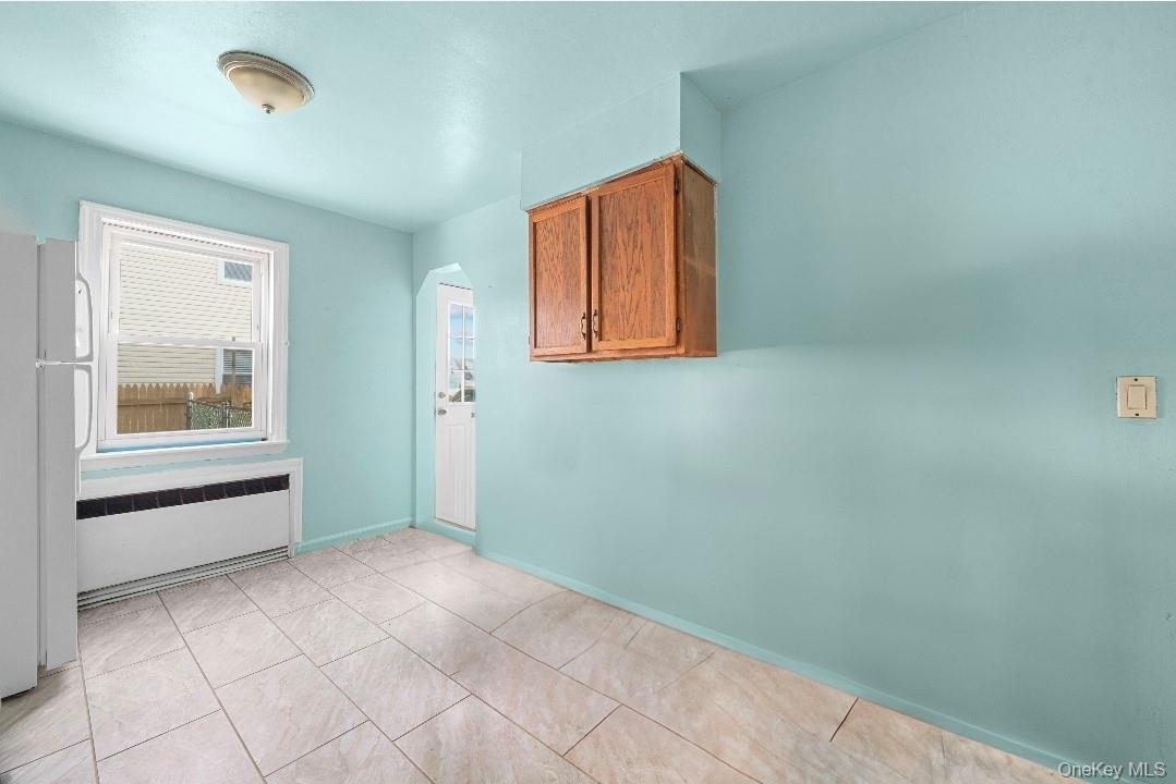 #5 photo, 225 Windsor Parkway, Hempstead , NY 11550