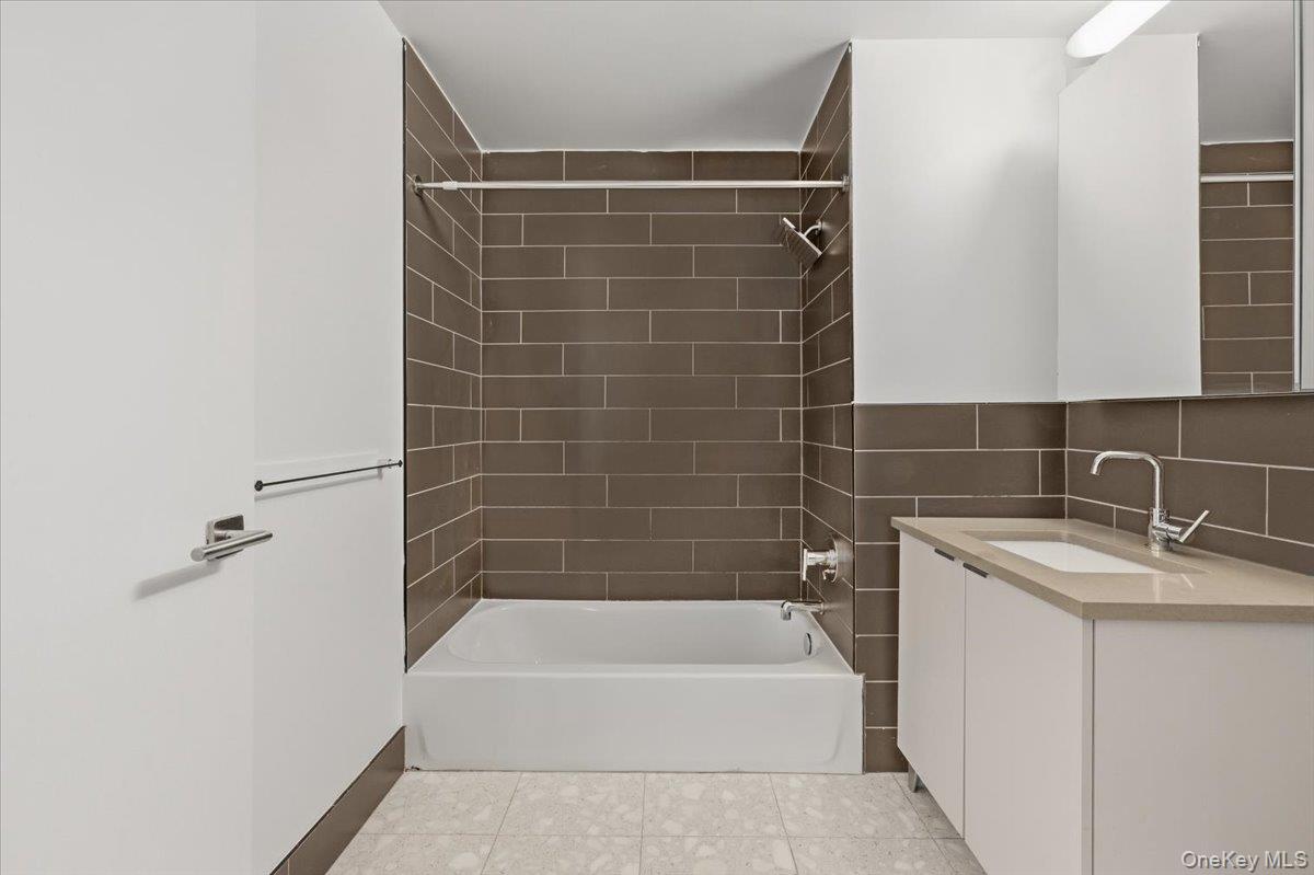 #16 photo, 7 Dekalb Avenue, ব্রুকলিন Brooklyn , NY 11201