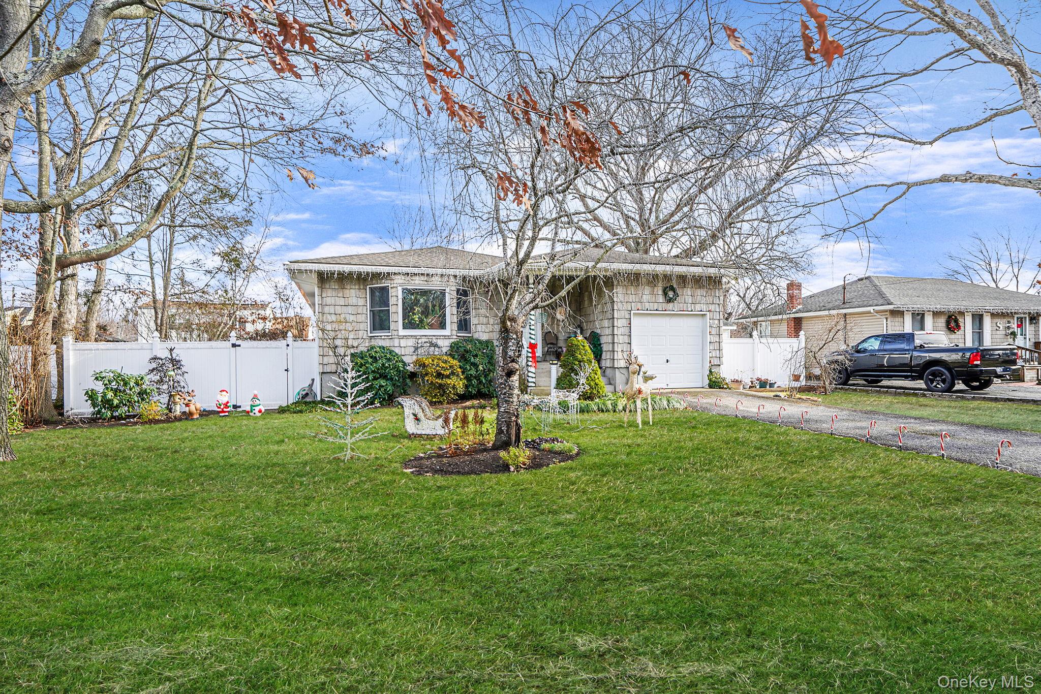 #3 photo, 275 N Titmus Drive, Mastic , NY 11950