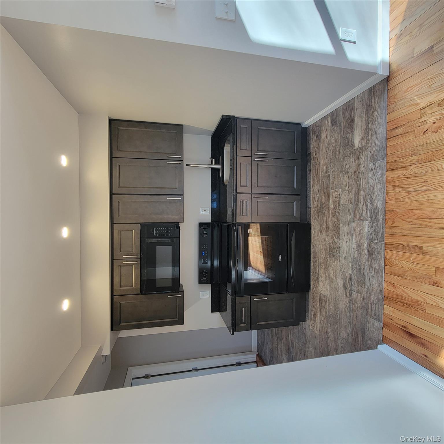 #4 photo, 19 Railroad Street, Greenlawn , NY 11740