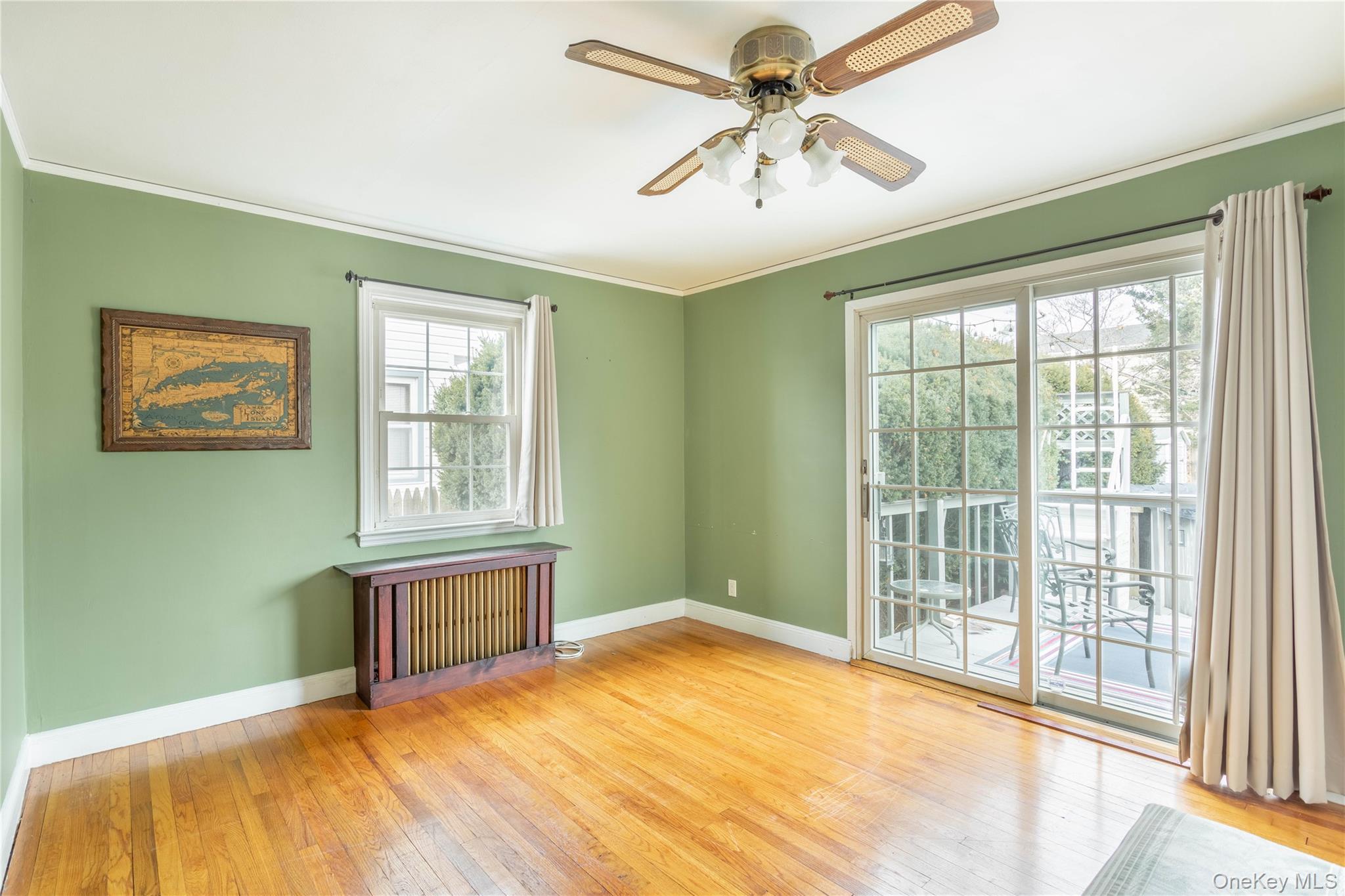 #11 photo, 1020 Polk Avenue, Franklin Square , NY 11010