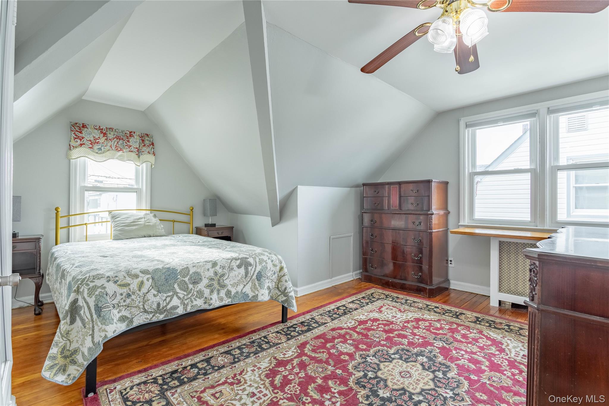 #12 photo, 1020 Polk Avenue, Franklin Square , NY 11010