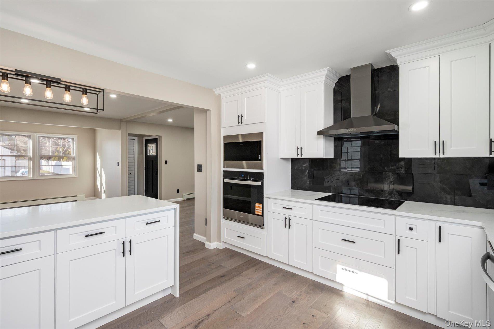 #9 photo, 41 Embargo Place, North Babylon , NY 11703