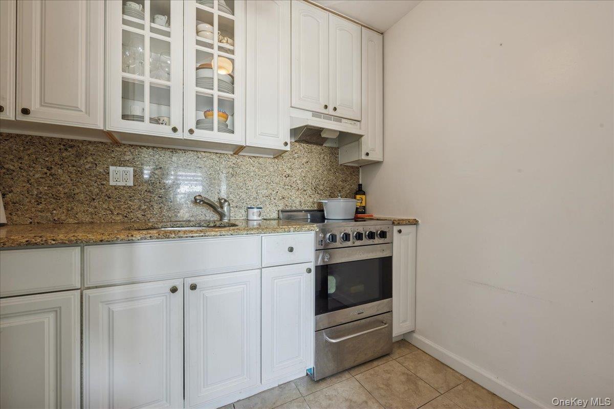 #15 photo, 855 E Broadway, Long Beach , NY 11561