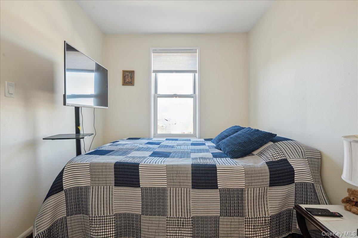 #17 photo, 855 E Broadway, Long Beach , NY 11561