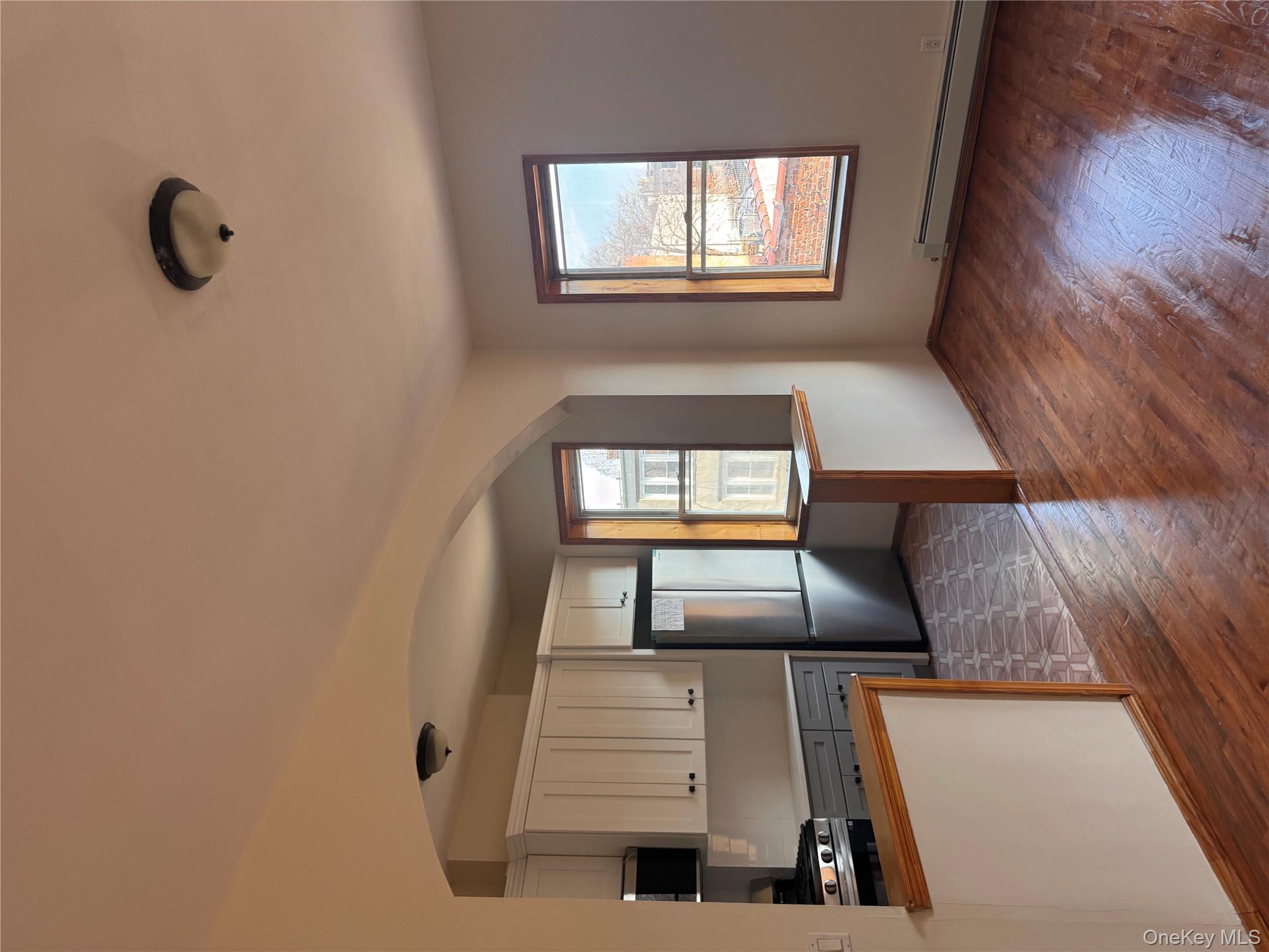 #8 photo, 433 Jerome St., Brooklyn , NY 11207