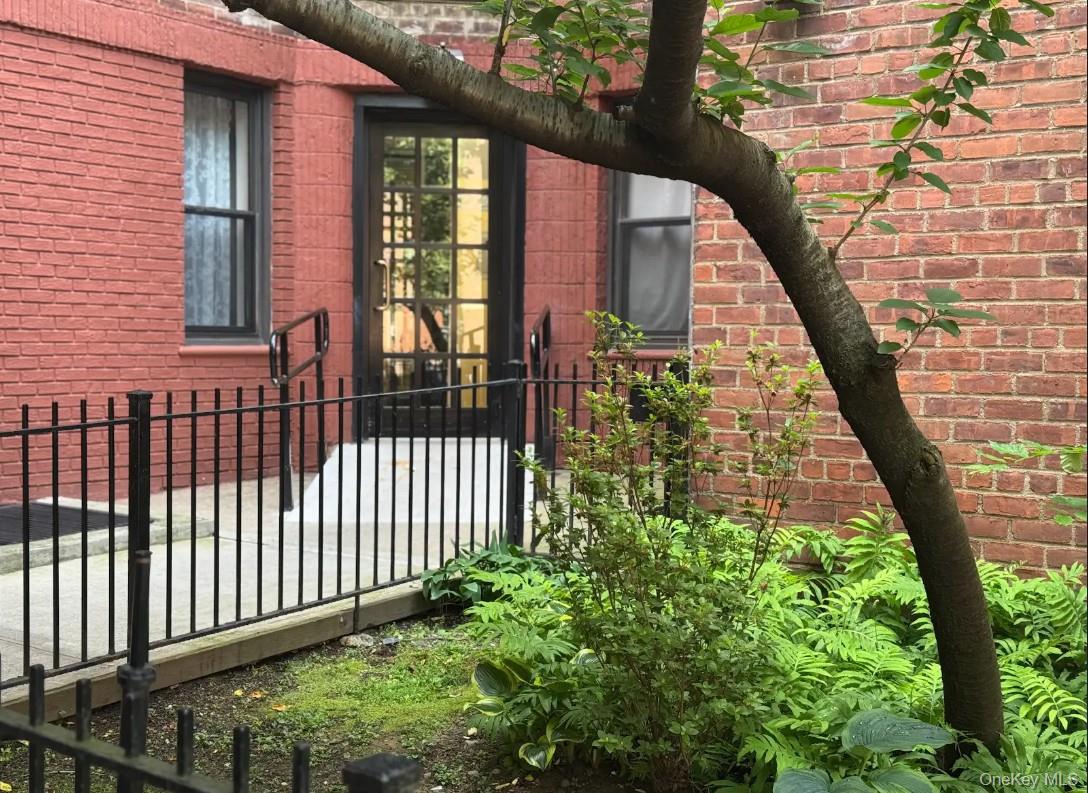 #4 photo, 65-39 108 Street, 뉴욕퀸즈 Forest Hills , NY 11375