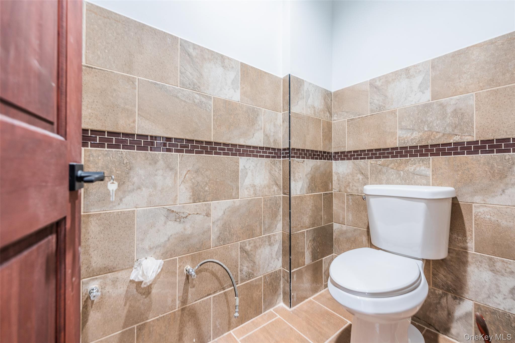 #11 photo, 107-10 Jamaica Avenue, Richmond Hill , NY 11418