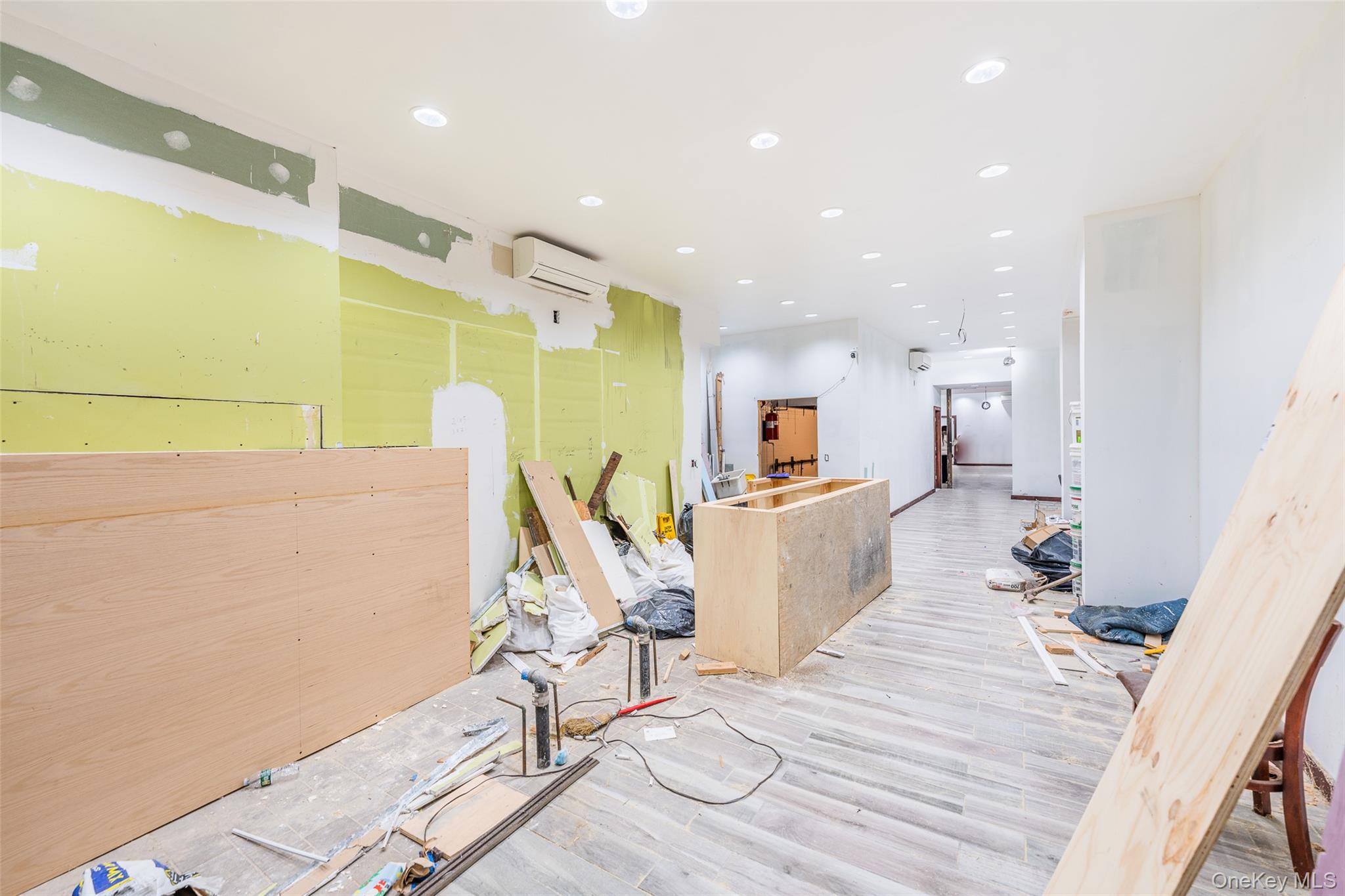 #14 photo, 107-10 Jamaica Avenue, Richmond Hill , NY 11418