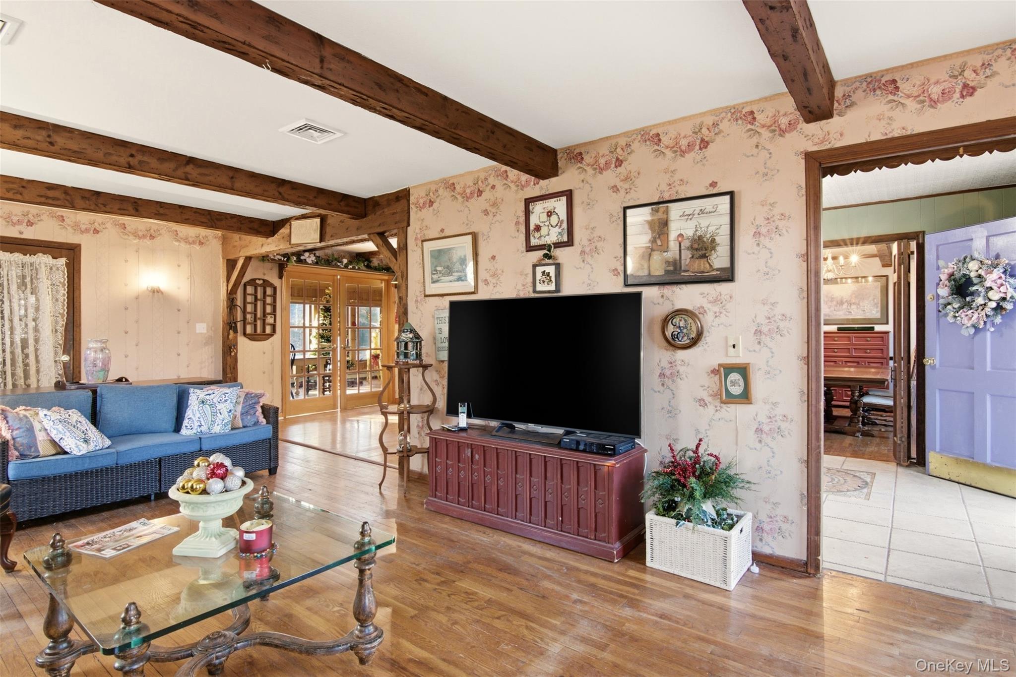 #12 photo, 105 Rustic Road, Port Jefferson , NY 11777