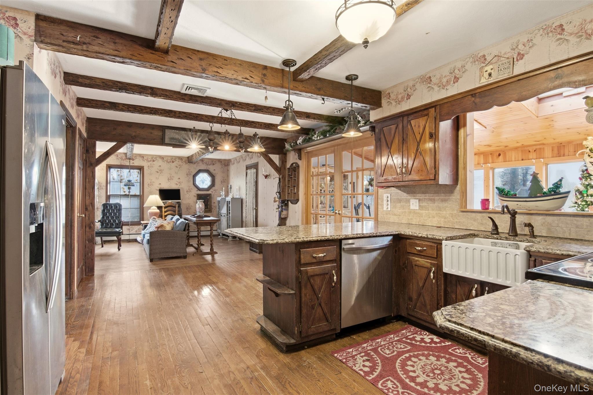 #8 photo, 105 Rustic Road, Port Jefferson , NY 11777